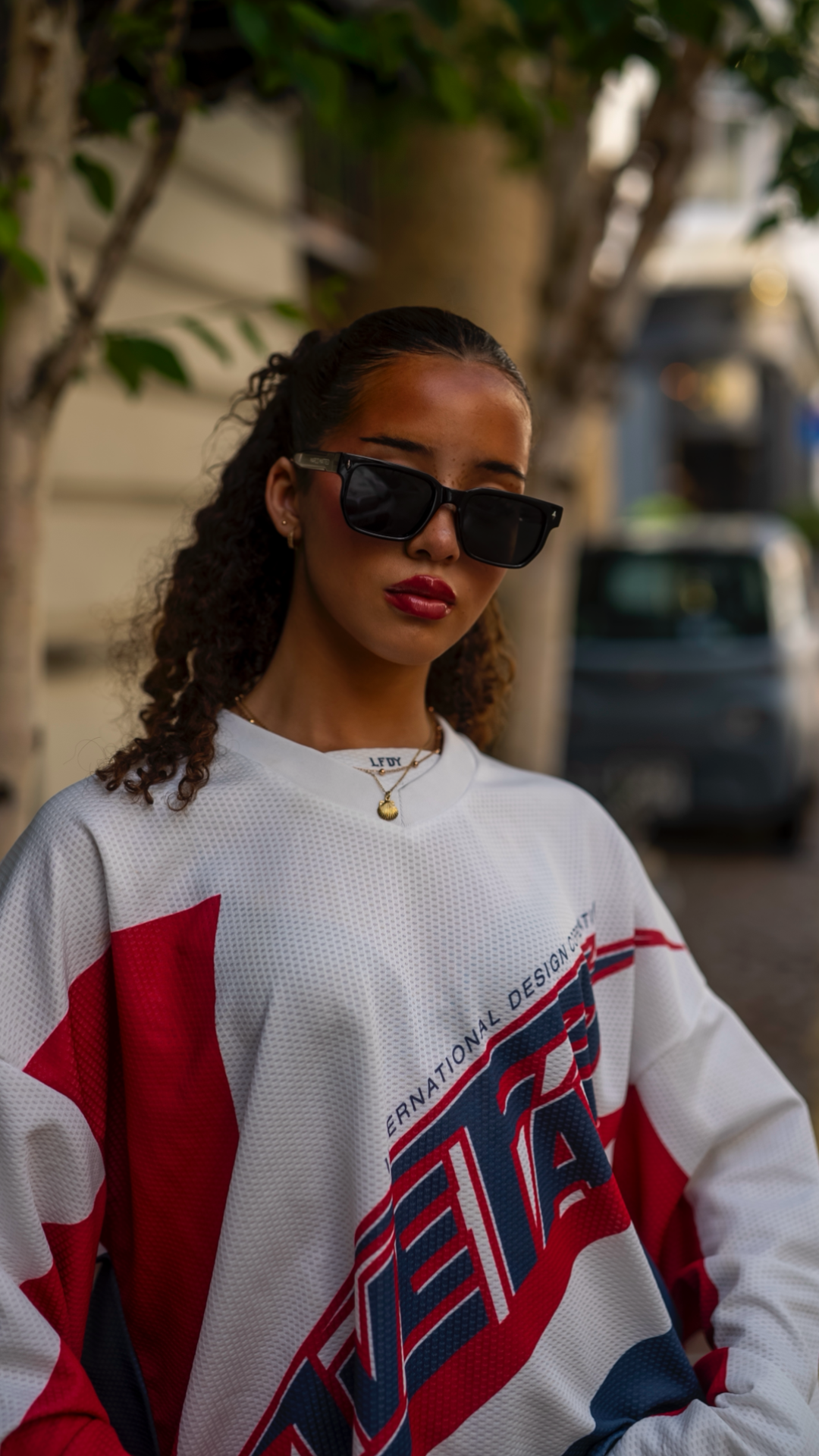 LEONARDO - JET BLACK